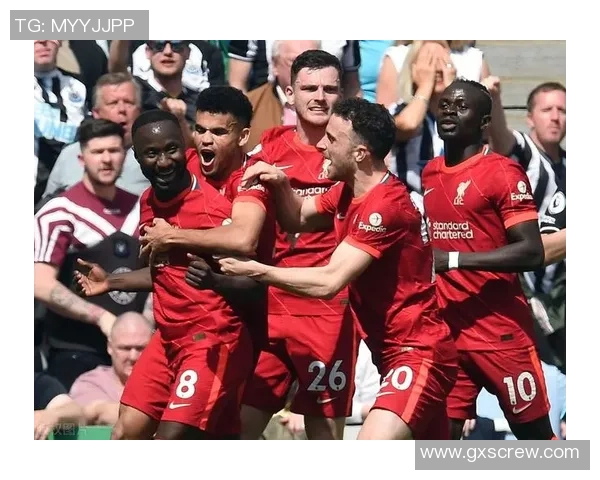 英超精彩对决AC米兰大胜利物浦补时进球点燃全场激情